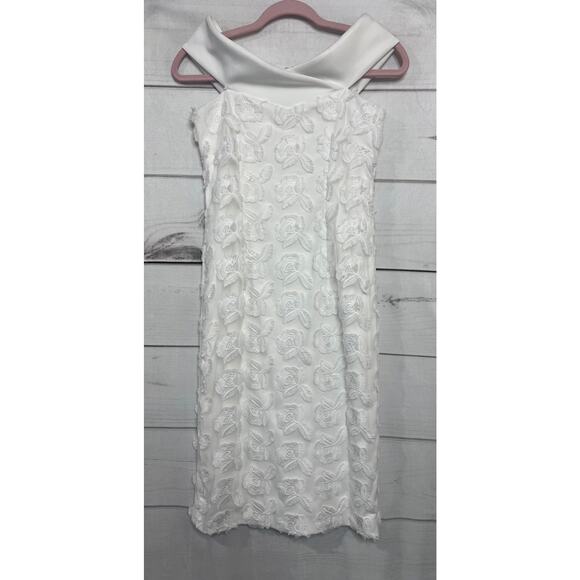 Alex Marie White Dress Size 2 Flowers Dainty Delicate Cute - Picture 1 of 5